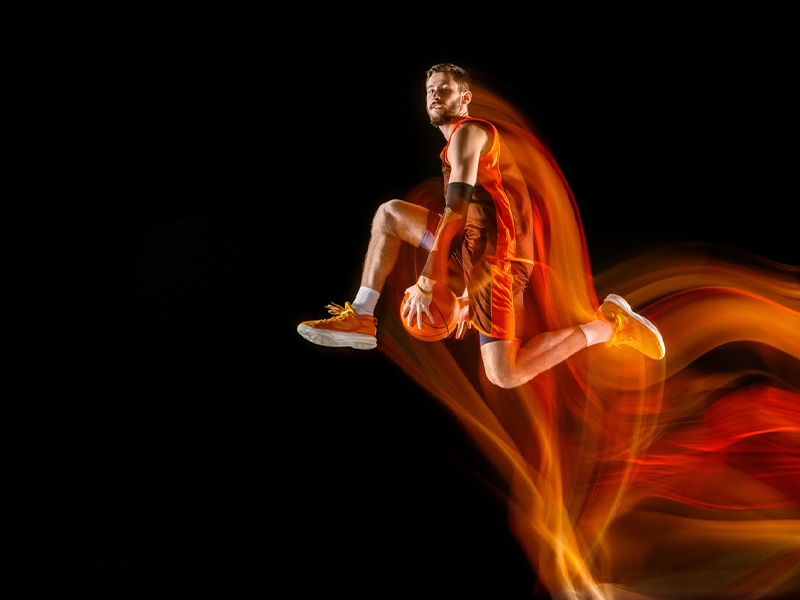 拓媒：現(xiàn)在說楊瀚森打不出來為時尚早，下賽季表現(xiàn)見分曉！