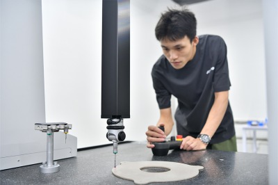 氧化鋁陶瓷和氮化鋁陶瓷哪個(gè)更適合用于半導(dǎo)體